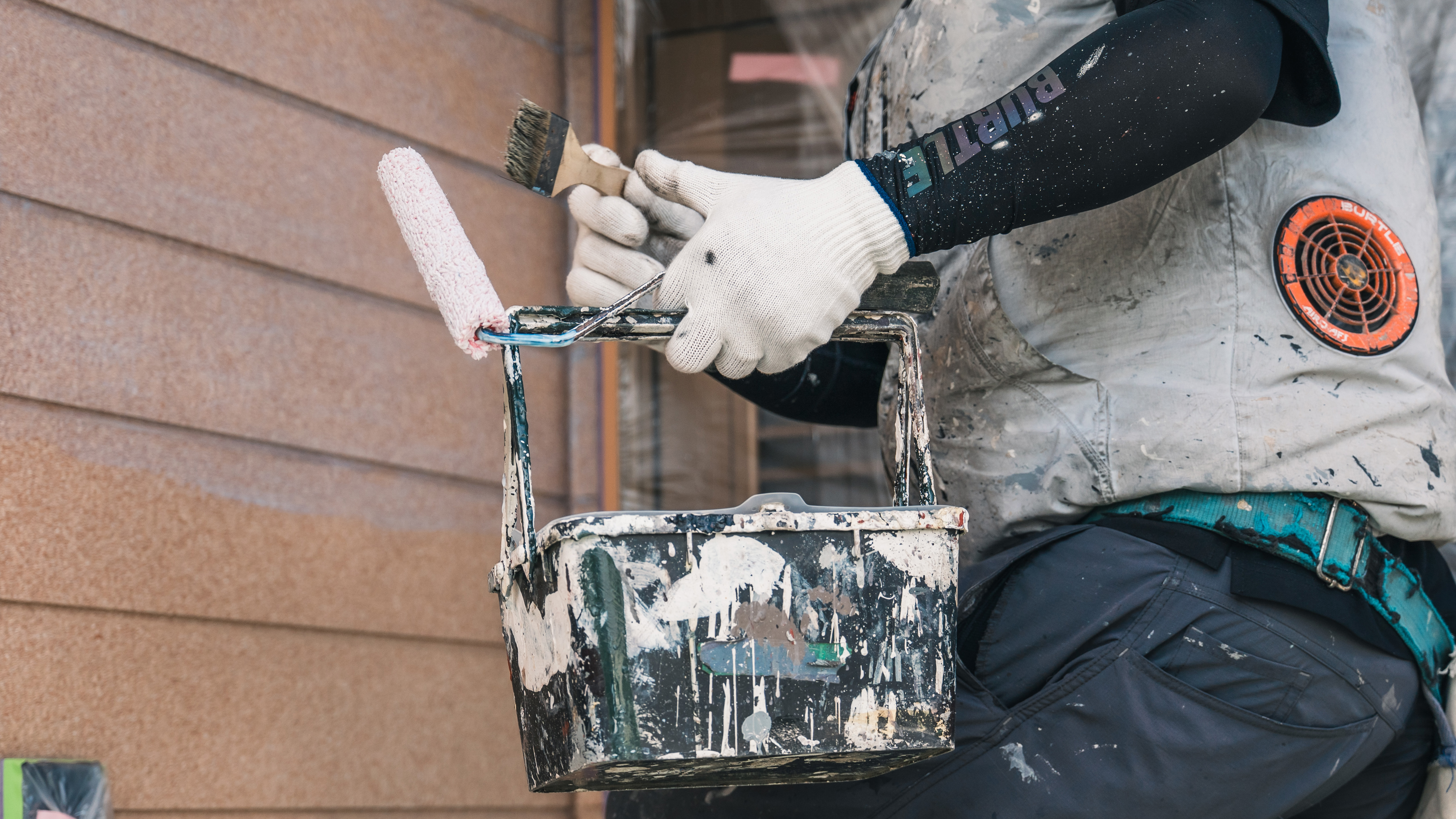 外壁洗浄中の写真